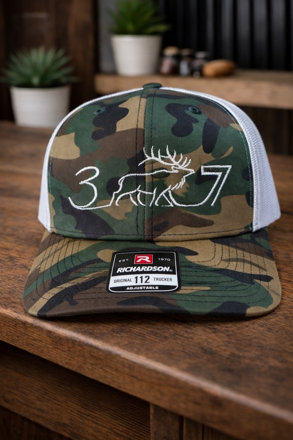 307 Wyoming Deer Hat – Outdoor Camo & Trucker Cap