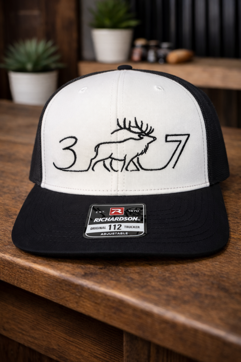 307 Wyoming Deer Hat – Outdoor Camo & Trucker Cap